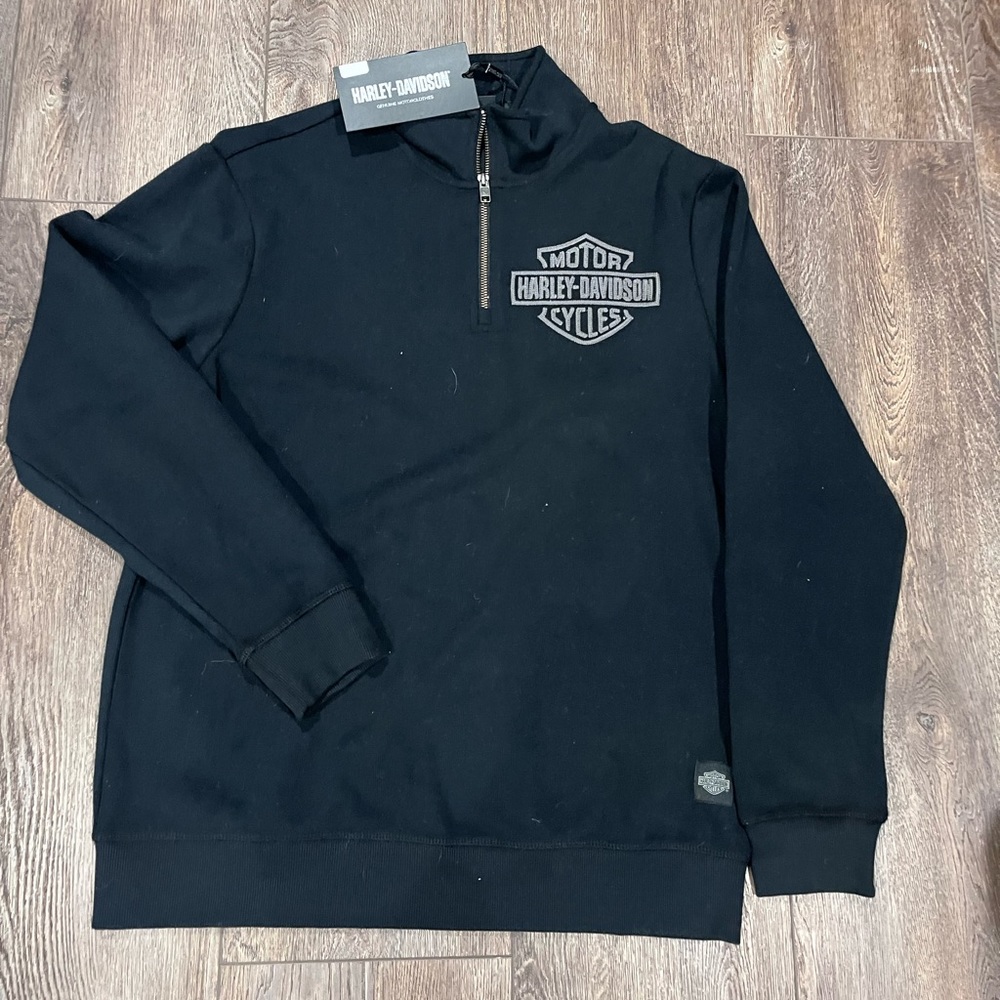 New men’s Large Harley Davidson quarter zip with tags